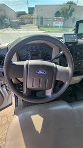 2008 Ford F350   - Photo 4 - Riverside, CA 92504