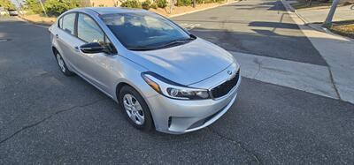 2017 Kia Forte LX   - Photo 3 - Riverside, CA 92504