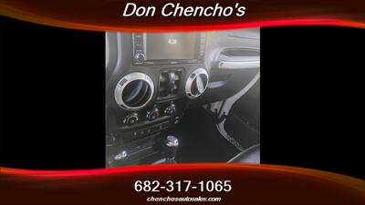 2018 Jeep Wrangler JK Unlimited Sahara   - Photo 8 - Cleburne, TX 76033