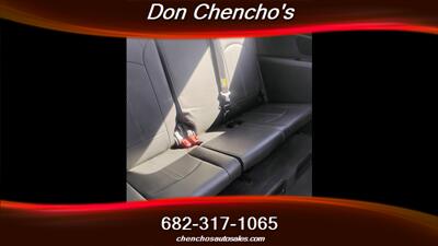 2017 Chevrolet Traverse LT   - Photo 7 - Cleburne, TX 76033