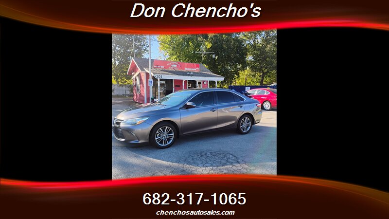 2016 Toyota Camry SE  