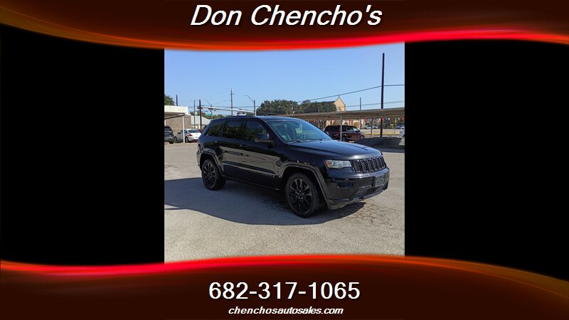 2017 Jeep Grand Cherokee Altitude   - Photo 1 - Cleburne, TX 76033
