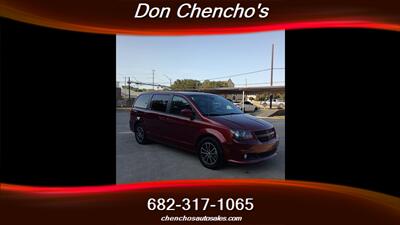 2019 Dodge Grand Caravan GT - Photo 1 - Cleburne, TX 76033
