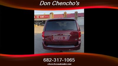 2019 Dodge Grand Caravan GT - Photo 4 - Cleburne, TX 76033