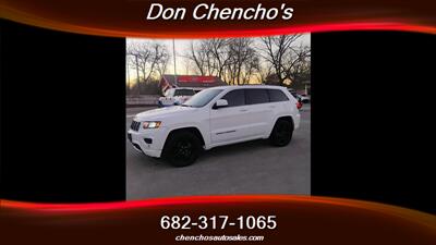 2015 Jeep Grand Cherokee Laredo   - Photo 1 - Cleburne, TX 76033