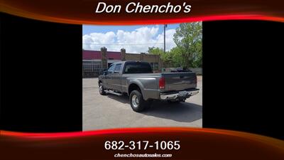 2004 Ford F-350 Super Duty Lariat 4dr Crew Cab Lariat   - Photo 5 - Cleburne, TX 76033