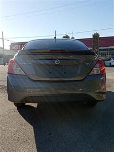 2018 Nissan Versa SV   - Photo 4 - Cleburne, TX 76033