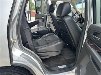 2012 GMC Yukon DENALI   - Photo 11 - Hopkinsville, KY 42240