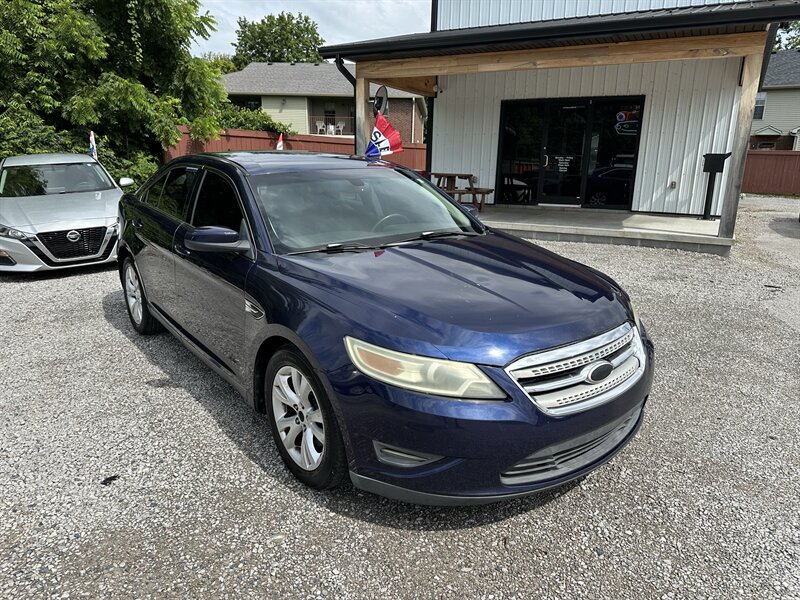 2011 Ford Taurus SEL   - Photo 1 - Hopkinsville, KY 42240