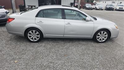 2006 Toyota Avalon XL   - Photo 5 - Hopkinsville, KY 42240