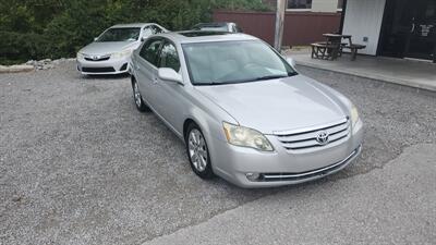 2006 Toyota Avalon XL   - Photo 1 - Hopkinsville, KY 42240