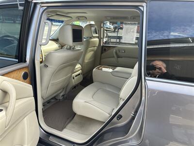2014 INFINITI QX80   - Photo 8 - Hopkinsville, KY 42240