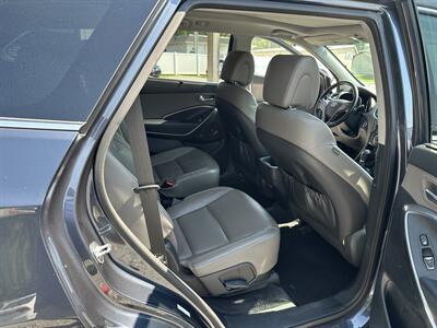 2018 Hyundai SANTA FE SE Ultimate   - Photo 11 - Hopkinsville, KY 42240