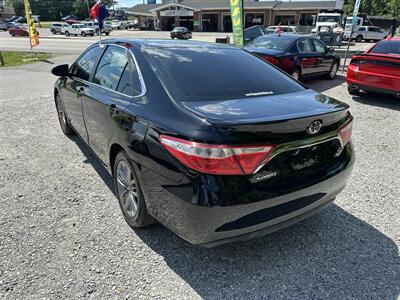 2017 Toyota Camry LE   - Photo 4 - Hopkinsville, KY 42240