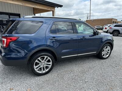 2016 Ford Explorer XLT   - Photo 6 - Hopkinsville, KY 42240