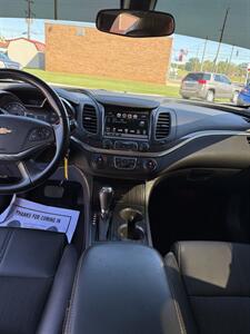 2017 Chevrolet Impala LT   - Photo 6 - Hopkinsville, KY 42240