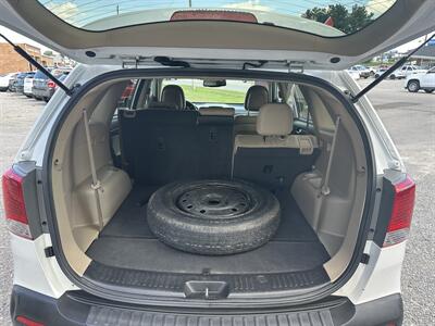2011 Kia Sorento EX   - Photo 9 - Hopkinsville, KY 42240