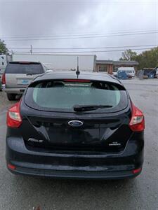 2014 Ford Focus SE   - Photo 4 - Hopkinsville, KY 42240