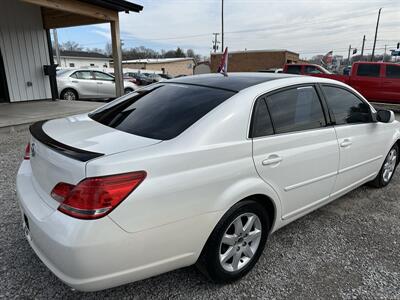2006 Toyota Avalon XL   - Photo 6 - Hopkinsville, KY 42240
