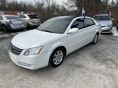 2006 Toyota Avalon XL   - Photo 3 - Hopkinsville, KY 42240