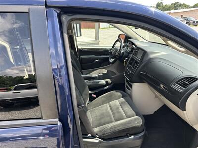 2017 Dodge Grand Caravan SE   - Photo 11 - Hopkinsville, KY 42240