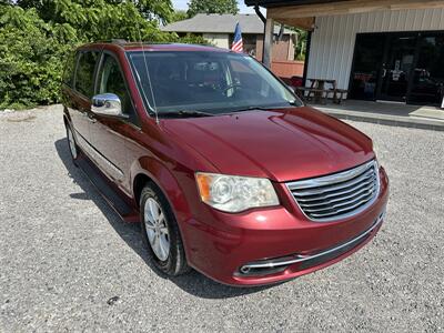 2015 Chrysler Town & Country Limited Platinum   - Photo 1 - Hopkinsville, KY 42240