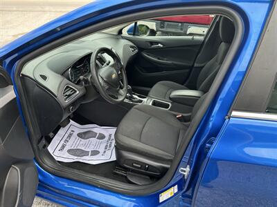 2017 Chevrolet Cruze LT Auto   - Photo 7 - Hopkinsville, KY 42240