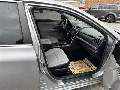 2017 Toyota Camry LE   - Photo 9 - Hopkinsville, KY 42240