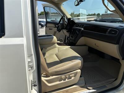 2010 GMC Yukon DENALI   - Photo 10 - Hopkinsville, KY 42240