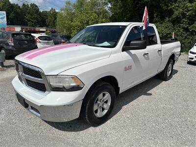 2015 RAM 1500 SLT   - Photo 3 - Hopkinsville, KY 42240