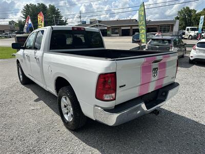 2015 RAM 1500 SLT   - Photo 4 - Hopkinsville, KY 42240