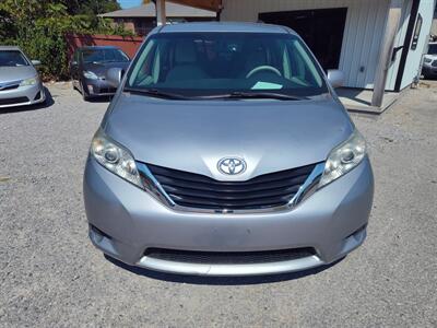 2014 Toyota Sienna LE   - Photo 1 - Hopkinsville, KY 42240