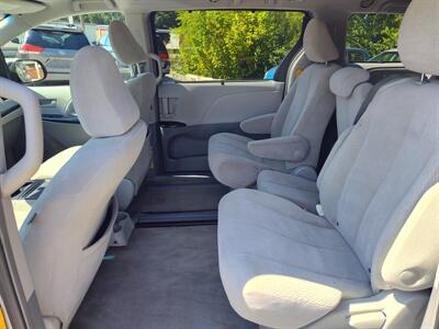 2014 Toyota Sienna LE   - Photo 13 - Hopkinsville, KY 42240