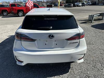 2015 Lexus CT 200h   - Photo 5 - Hopkinsville, KY 42240