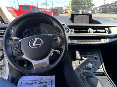 2015 Lexus CT 200h   - Photo 11 - Hopkinsville, KY 42240