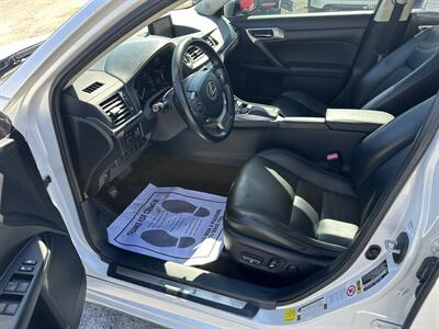 2015 Lexus CT 200h   - Photo 7 - Hopkinsville, KY 42240