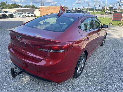 2017 Hyundai ELANTRA SE   - Photo 6 - Hopkinsville, KY 42240