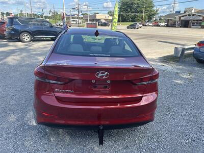2017 Hyundai ELANTRA SE   - Photo 5 - Hopkinsville, KY 42240