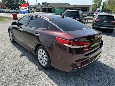 2017 Kia Optima LX   - Photo 4 - Hopkinsville, KY 42240
