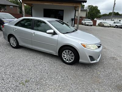 2012 Toyota Camry   - Photo 1 - Hopkinsville, KY 42240