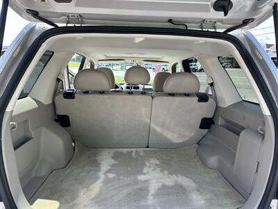 2009 Ford Escape XLT   - Photo 11 - Hopkinsville, KY 42240