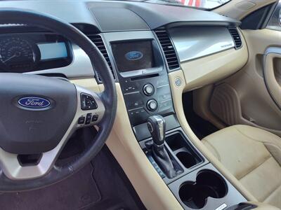 2018 Ford Taurus SEL   - Photo 8 - Hopkinsville, KY 42240
