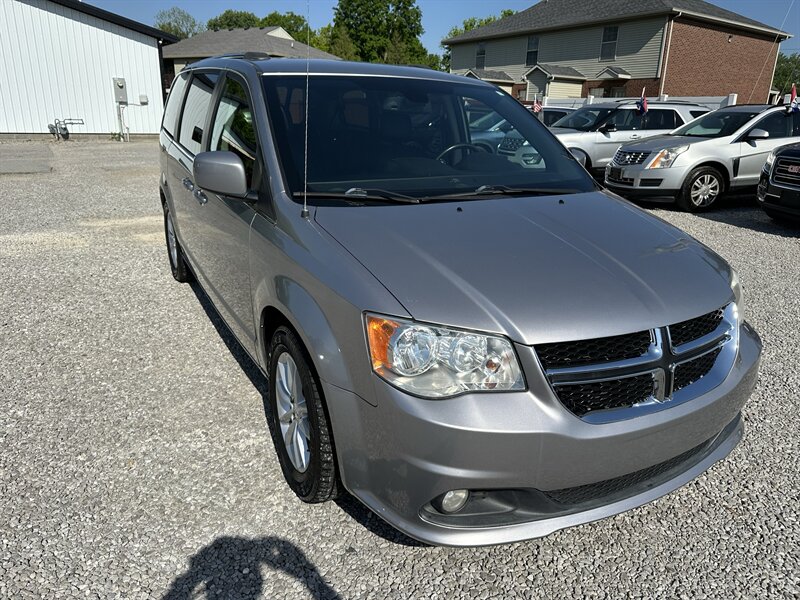 2019 Dodge Grand Caravan SXT   - Photo 1 - Hopkinsville, KY 42240