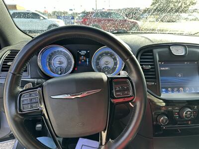 2014 Chrysler 300 Series S   - Photo 11 - Hopkinsville, KY 42240