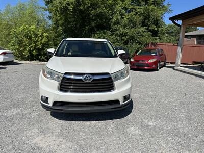 2014 Toyota Highlander XLE   - Photo 2 - Hopkinsville, KY 42240
