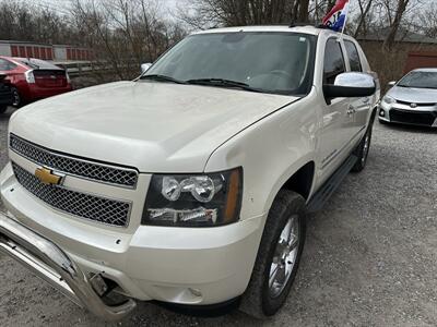2011 Chevrolet Avalanche LTZ   - Photo 3 - Hopkinsville, KY 42240