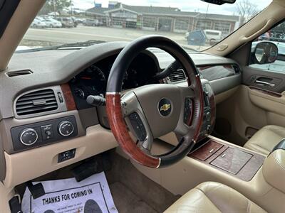 2011 Chevrolet Avalanche LTZ   - Photo 11 - Hopkinsville, KY 42240