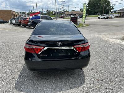 2017 Toyota Camry LE   - Photo 5 - Hopkinsville, KY 42240