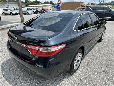 2017 Toyota Camry LE   - Photo 6 - Hopkinsville, KY 42240