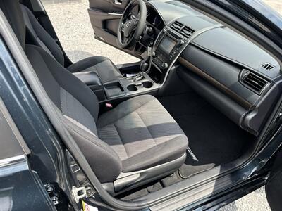 2017 Toyota Camry LE   - Photo 9 - Hopkinsville, KY 42240